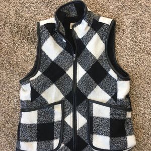 Buffalo check vest with fleece